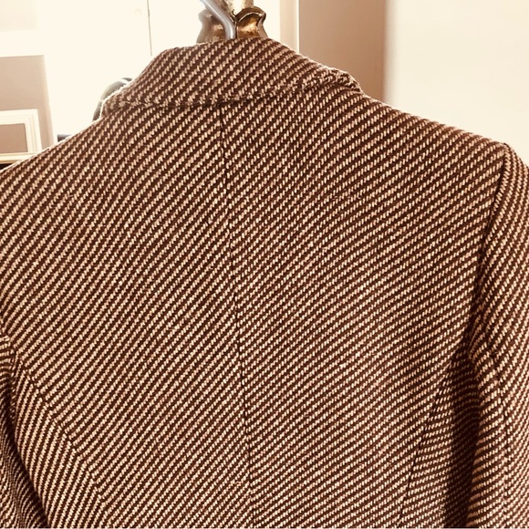 Zara Basic, Women’s Small, Fitted, Diagonal Pattern Blazer, Warm Polyester/Wool. - Picture 6 of 12
